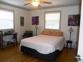 6139 Ariel St, Houston, Tx 77074 3 Beds 2 Baths in Houston, TX (Photo 8 of 9)