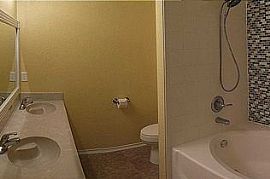 508 Redbud Dr, Copperas Cove Rent 550 Deposit 550 Total 1100 in Copperas Cove, TX (Photo 5 of 8)