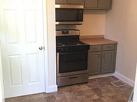 475 Wilke Dr, Cincinnati, Rent 500 Deposit 500 Total 1000 in Cincinnati, OH (Photo 4 of 9)