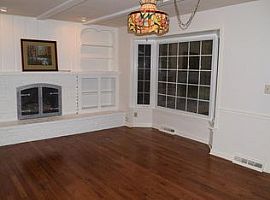 448 Bates Dr, Bay Village, Oh 44140 3 Beds 2.5 Baths in Bay Village, OH (Photo 6 of 11)