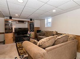 31400 Jackson Rd, Moreland Hills, Oh 44022 4 Beds 2 Baths in Moreland Hills, OH (Photo 8 of 9)