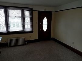 A Beautiful 2 Bedroom Apartment, with 2 Bathrooms in Hanover Township, PA (Photo 6 of 10)