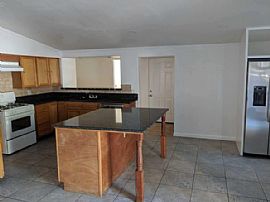 3 Beds 2 Baths in San Jose, CA (Photo 2 of 4)