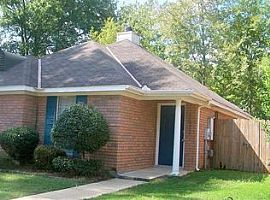 3824 Carriage Oaks Dr, Montgomery, Al 36116 Contact/ 4063444449 in Montgomery, AL (Photo 7 of 7)