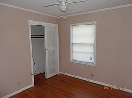 3826 Fairfield Dr, Montgomery, Al 36109 Contact/me 4063444449? in Montgomery, AL (Photo 10 of 12)