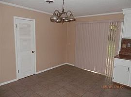 3826 Fairfield Dr, Montgomery, Al 36109 Contact/me 4063444449? in Montgomery, AL (Photo 11 of 12)