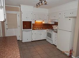 3826 Fairfield Dr, Montgomery, Al 36109 Contact/me 4063444449? in Montgomery, AL (Photo 4 of 12)