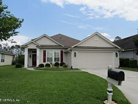 2045 Trailing Pines Way, Fleming Island, Fl 32003 in Orange Park, FL