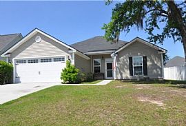 176 Scarlett Ln, Richmond Hill  in Richmond Hill, GA