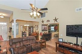 176 Scarlett Ln, Richmond Hill  in Richmond Hill, GA (Photo 7 of 11)