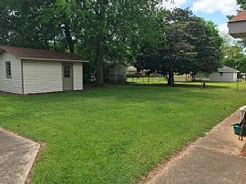 Newly Renovated 3 Bed / 1 Bath Home. New Roof. in Prattville, AL (Photo 5 of 7)