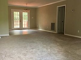 812 Earline St, Birmingham, Al 35215 in Birmingham, AL (Photo 6 of 6)