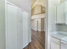 4 Beds 2 Baths 1,962 Sqft in Austin, TX (Photo 2 of 9)