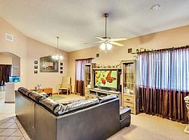 3 Beds 2 Baths 2,008 Sqft in Socorro, TX (Photo 4 of 12)