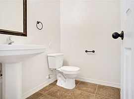 5 Beds 2.5 Baths 2,872 Sqft in Socorro, TX (Photo 4 of 12)