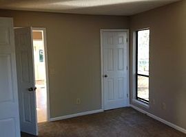 609 Mason Knoll Ct, Wilmington, Nc in Wilmington, NC (Photo 2 of 9)