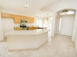 13036 N 30th Pl, Phoenix, Az 85032 4 Beds 2 Baths 1,676 Sqft in Phoenix, AZ (Photo 2 of 6)