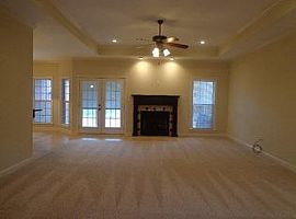 4 Beds 2 Baths in New Brockton, AL (Photo 2 of 8)
