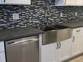 4 Beds 2 Baths For More Information Contact (979) 493-0047 in Long Beach, CA (Photo 4 of 9)