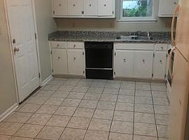 4564 Colonial Rd, Martinez, Ga 30907  (747) 444-3766 in Martinez, GA (Photo 2 of 8)