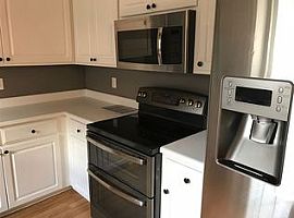 209 Carrington Ln, Centerville, Ga 31028  (747) 444-3766 in Centerville, GA (Photo 9 of 12)