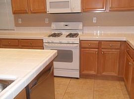 Mesa Bloom St North Las Vegas, Nv 89031 in North Las Vegas, NV (Photo 6 of 12)