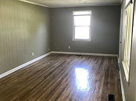 1311 Kermit Dr, Nashville, Tn 37217 3 Beds 2 Baths 1,110 Sqft in Nashville, TN (Photo 5 of 8)