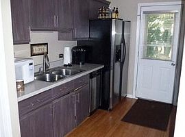 500 Waverly Cmns, Howell, Mi 48843 2 Beds 1 Bath in Howell, MI (Photo 4 of 5)