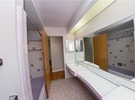 27428 Audrey Ave, Warren, Mi 48092 3 Beds 1.5 Baths 1,521 Sqft in Warren, MI (Photo 10 of 10)