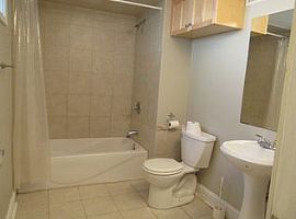 323 Locust St, Batavia, Il 60510 3 Beds 2 Baths in Batavia, IL (Photo 7 of 7)