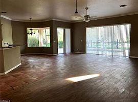 20697 Torre Del Lago St, Estero, Fl 33928 3 Beds 2.5 Baths in Estero, FL (Photo 7 of 9)