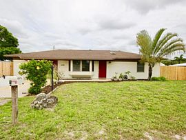 255 8th Ct, Vero Beach, F Rent 650 Deposit 650 Total 1300 in Vero Beach, FL