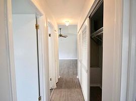 255 8th Ct, Vero Beach, F Rent 650 Deposit 650 Total 1300 in Vero Beach, FL (Photo 4 of 7)