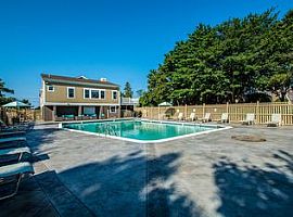 969 W Main Rd, Middletown, Ri 02842 in Middletown, RI