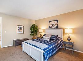 969 W Main Rd, Middletown, Ri 02842 in Middletown, RI (Photo 5 of 10)