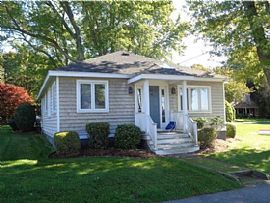  36 Summit Dr, Warren, Ri 02885 in Warren, RI