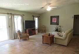 3 Beds 2 Baths in Gilbert, AZ (Photo 3 of 5)