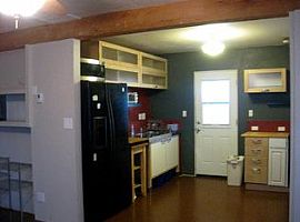 2 Beds 1 Bath in Tucson, AZ (Photo 3 of 4)
