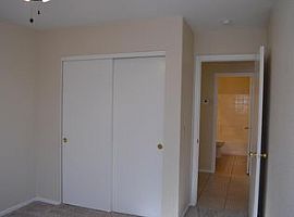 4 Beds 2 Baths in Glendale, AZ (Photo 5 of 5)