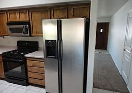 2690 S Gardenia Ave, Yuma, Az 85365 in Yuma, AZ (Photo 5 of 9)