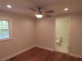  110 Hillandale Rd, Greenville, Sc 29609 3 Beds 2.5 Baths 1,000 in Greenville, SC (Photo 10 of 12)