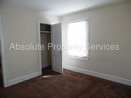  907 Gordon Street Ext, Greenville, Sc 29611 3 Beds 1 Bath 1,20 in Greenville, SC (Photo 6 of 10)