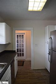  101 W Decatur St, Greenville, Sc 29617 2 Beds 1 Bath -- Sqft in Greenville, SC (Photo 8 of 9)