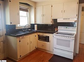  209 Landwood Ave, Greenville, Sc 29607 2 Beds 1 Bath -- Sqft in Greenville, SC (Photo 5 of 10)