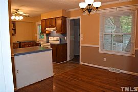  723 N Wilba Rd, Mebane, Nc 27302 3 Beds 2 Baths 1,310 Sqft in Mebane, NC (Photo 5 of 11)