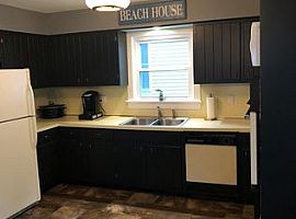 4 Beds 1.5 Baths For More Information Call 979) 493-0047 in Point Pleasant Beach, NJ (Photo 2 of 10)