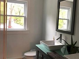 4 Beds 1.5 Baths For More Information Call 979) 493-0047 in Point Pleasant Beach, NJ (Photo 5 of 10)