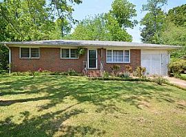 3503 Carroll Cir Se, Huntsville, Al 35801 in Huntsville, AL