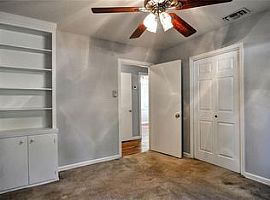 3937 Davila Dr, Dallas, Tx 75220 3 Beds 1 Bath in Dallas, TX (Photo 3 of 11)