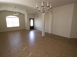 6147 Southwell Ln, League City, Tx 77573 5 Beds 3 Baths in League City, TX (Photo 6 of 8)